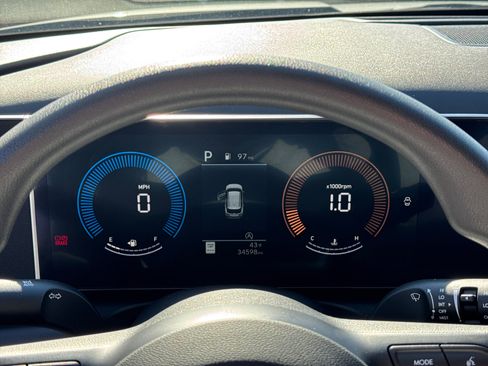 Certified 2025 Hyundai Tucson SEL image 27