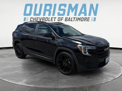 Used 2022 GMC Terrain SLE w/ Driver Convenience Package