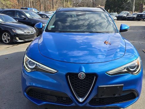 Used 2018 Alfa Romeo Stelvio Ti Sport image 2