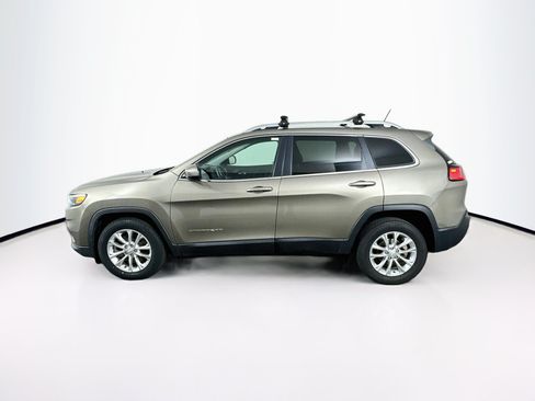 Used 2019 Jeep Cherokee Latitude w/ Popular Appearance Group FWD image 4