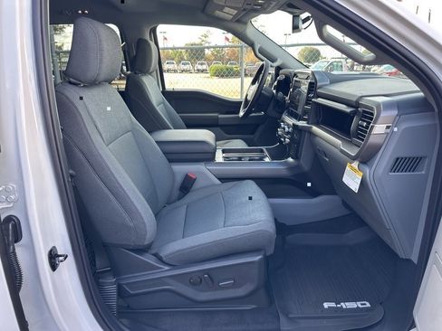 New 2024 Ford F150 XLT w/ Equipment Group 302A MID image 37