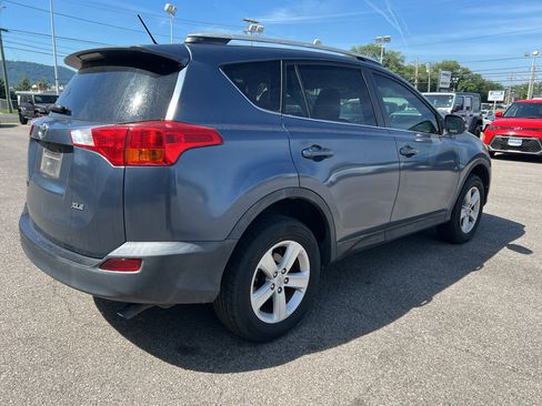 Used 2014 Toyota RAV4 XLE FWD image 3