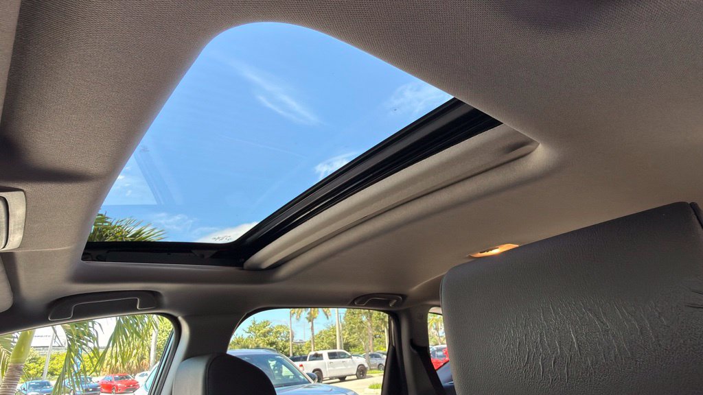 Used 2020 Honda CR-V EX-L image 7