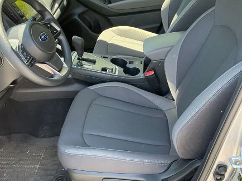Used 2025 Subaru Impreza 2.0i AWD/4WD image 9
