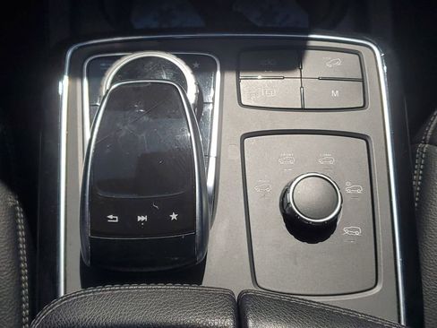 Used 2019 Mercedes-Benz GLS 450 4MATIC w/ Premium 1 Package image 40