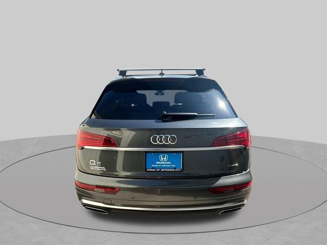 Used 2023 Audi Q5 2.0T Premium w/ Convenience Package AWD/4WD image 5