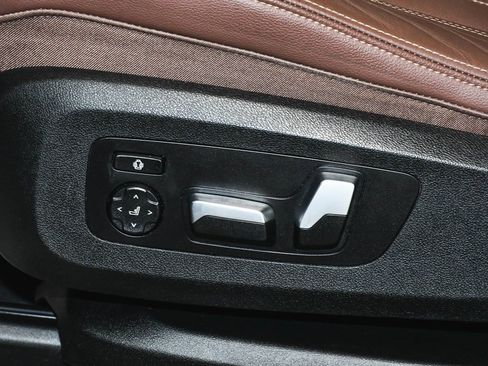 Used 2020 BMW X5 xDrive40i w/ Premium Package image 55