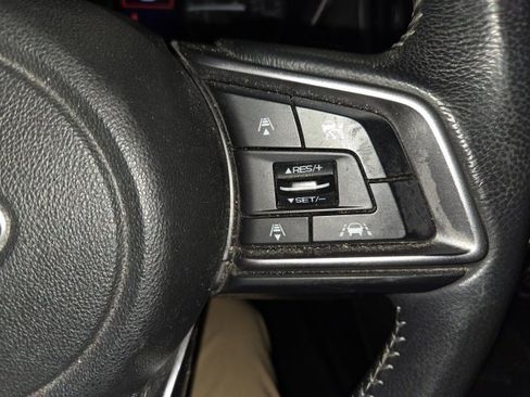 Used 2017 Subaru Impreza 2.0i Limited w/ Moonroof/BSD & Rcta/Eyesight image 7