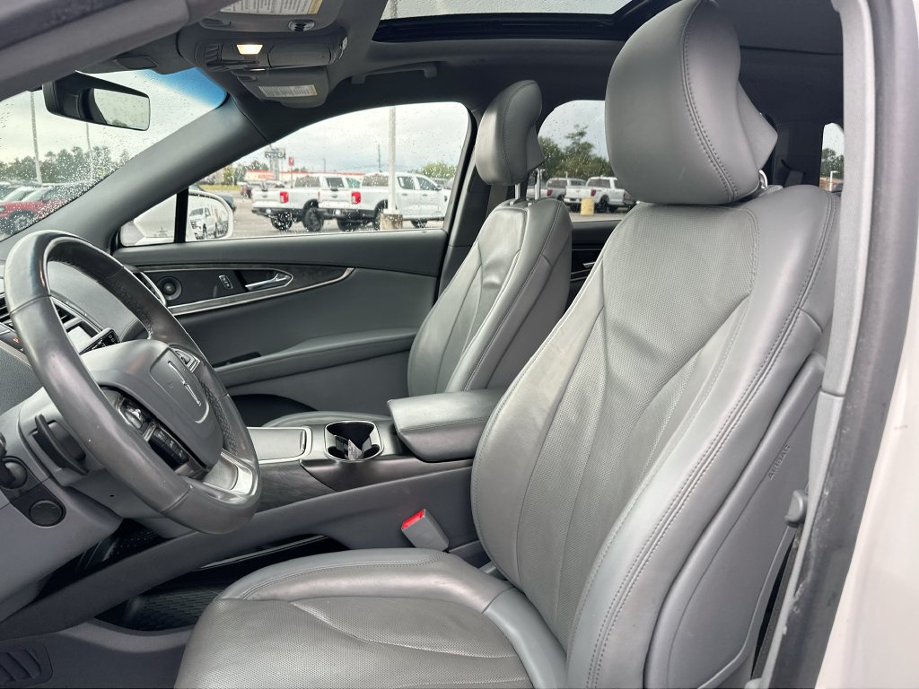 Used 2019 Lincoln Nautilus Reserve w/ Cargo Utility Package AWD/4WD image 8
