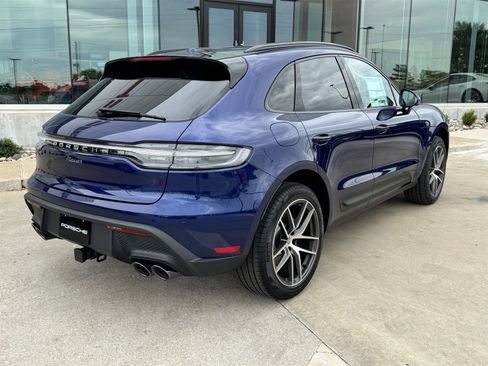 New 2025 Porsche Macan image 7