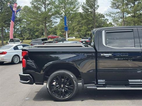 Used 2020 Chevrolet Silverado 1500 High Country AWD/4WD image 8