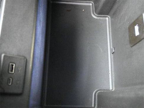 Used 2023 GMC Sierra 1500 AT4X image 15