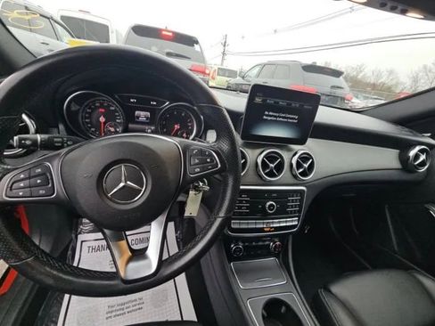 Used 2019 Mercedes-Benz GLA 250 4MATIC image 8