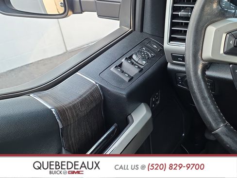 Used 2020 Ford F250 Lariat w/ Lariat Value Package AWD/4WD image 25
