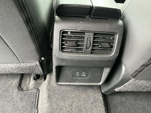 Certified 2023 Nissan Rogue SV AWD/4WD image 24