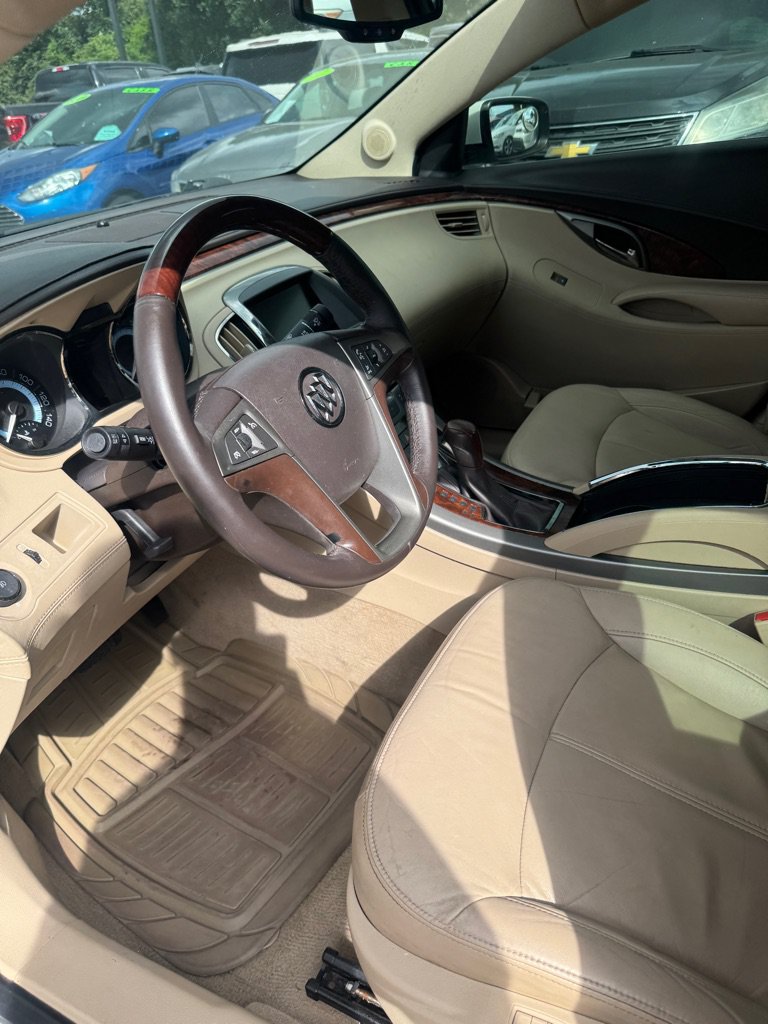 Used 2013 Buick LaCrosse Leather FWD image 8