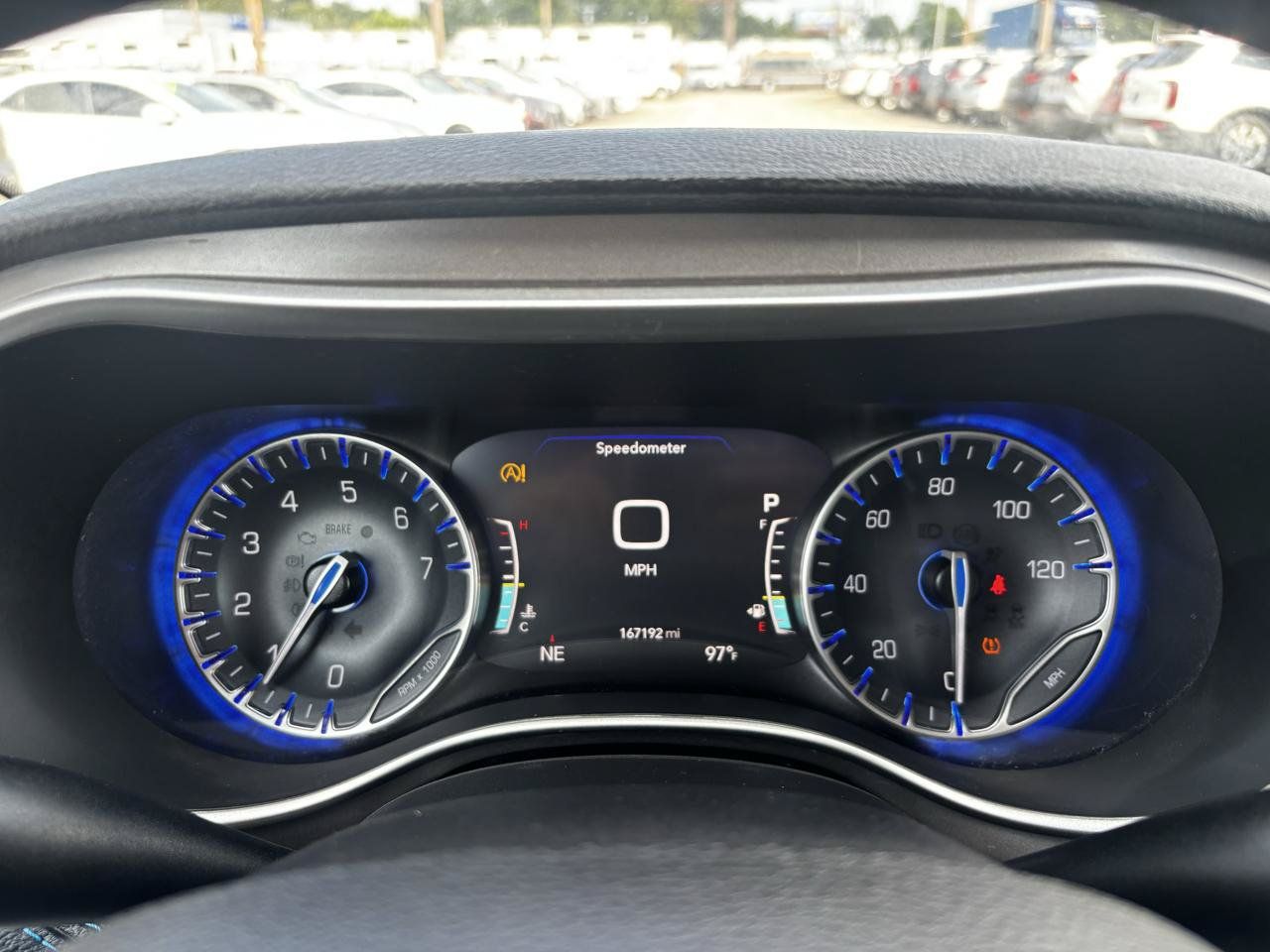 Used 2021 Chrysler Pacifica Touring FWD image 21
