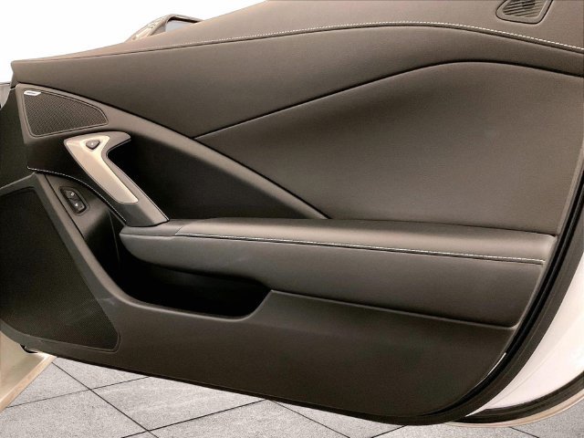 Used 2015 Chevrolet Corvette Stingray Coupe w/ Battery Protection Package RWD image 23