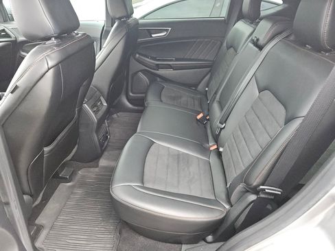 Used 2020 Ford Edge ST-Line w/ Cold Weather Package image 12