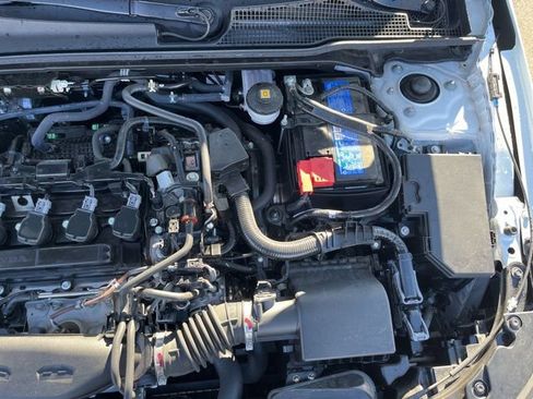 Used 2024 Honda Civic EX-L image 12