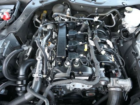 Used 2021 Ford Mustang Premium image 29