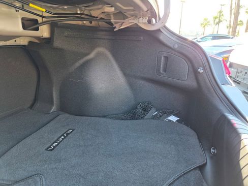 Used 2025 Hyundai Elantra SE image 27