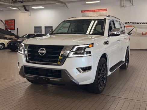 Used 2024 Nissan Armada Platinum w/ Captain's Chairs Package image 2