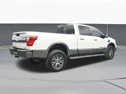 Used 2019 Nissan Titan Platinum Reserve w/ Platinum Utility Package AWD/4WD image 14