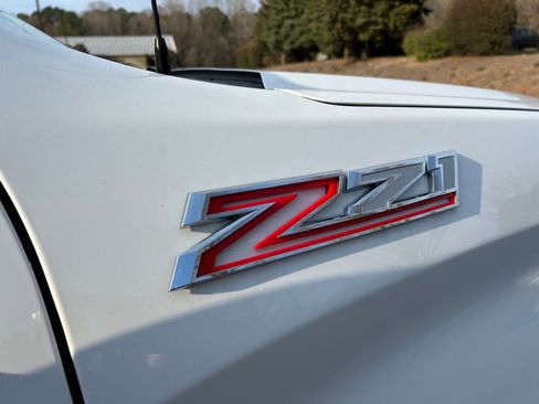Certified 2022 Chevrolet Silverado 1500 LTZ w/ Z71 Off-Road Package image 27