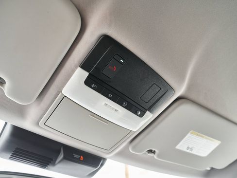 Used 2024 Mitsubishi Outlander SE image 58