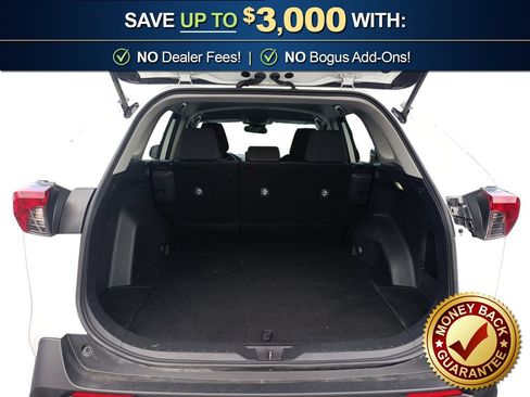 Used 2025 Toyota RAV4 LE AWD/4WD image 23