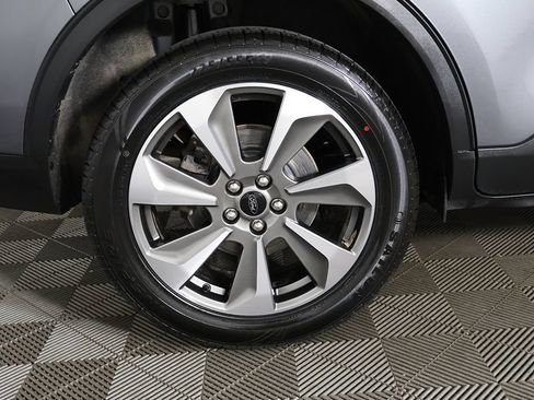 Used 2024 Ford Escape Platinum AWD/4WD image 22