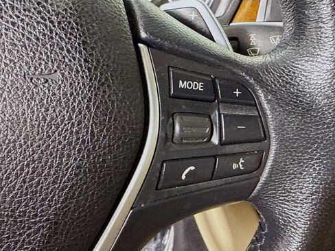 Used 2017 BMW 330e image 15