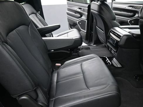 New 2026 Jeep Grand Wagoneer Limited AWD/4WD image 24