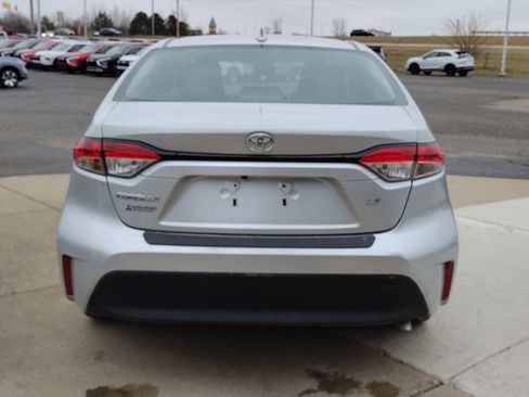 Used 2024 Toyota Corolla LE FWD image 14