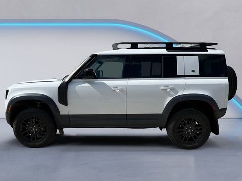 Used 2020 Land Rover Defender 110 SE image 3