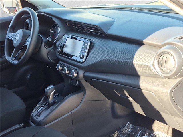 Used 2024 Nissan Kicks S FWD image 21