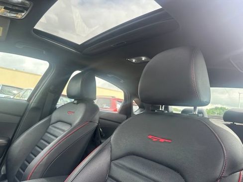 Used 2022 Kia Forte GT w/ GT2 Package FWD image 7