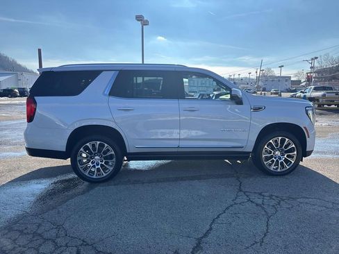 New 2026 GMC Yukon Denali image 6