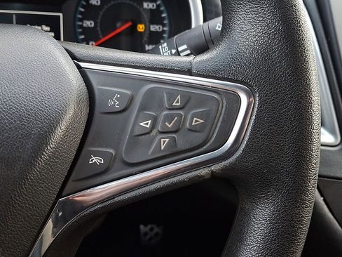 Used 2017 Chevrolet Malibu LS image 19