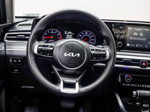Used 2023 Kia K5 LXS FWD image 15