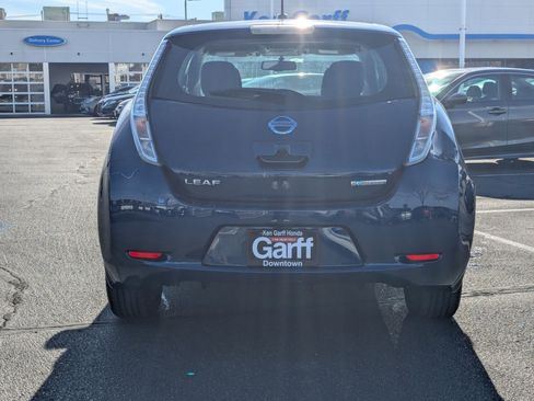 Used 2016 Nissan Leaf SV w/ Premium Package image 7