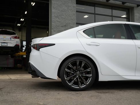 Used 2022 Lexus IS 350 F Sport image 12