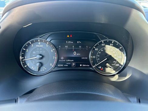 Used 2022 INFINITI QX80 Sensory w/ All-Season Package AWD/4WD image 23