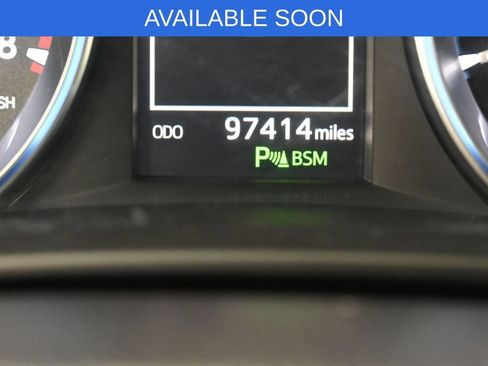 Used 2018 Toyota Highlander Limited AWD/4WD image 20