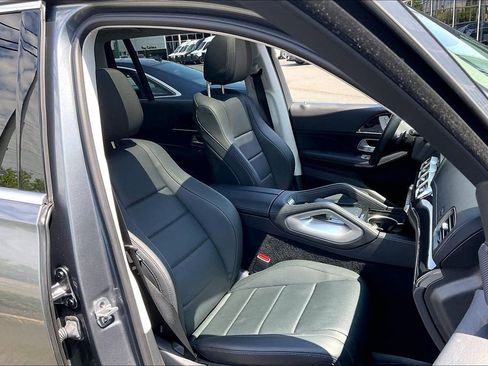 Certified 2023 Mercedes-Benz GLS 450 4MATIC image 7