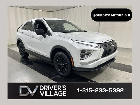 Used 2024 Mitsubishi Eclipse Cross LE AWD/4WD image 1