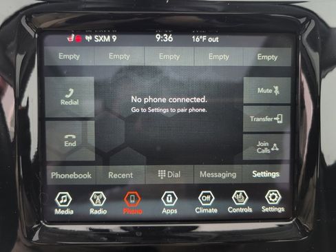 Used 2021 Jeep Cherokee Limited image 38