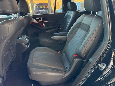 New 2025 Mercedes-Benz GLS 63 AMG 4MATIC image 17