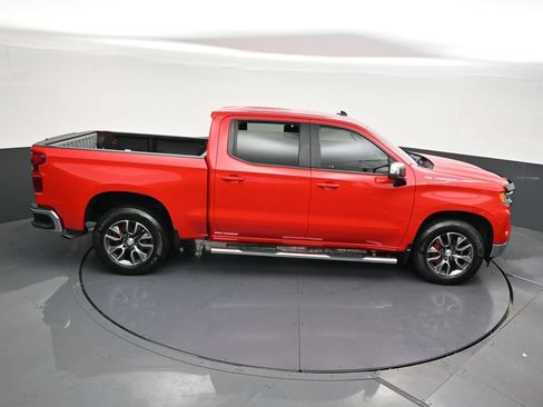 Used 2022 Chevrolet Silverado 1500 LT RWD image 19